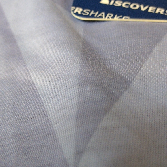 NWT Discover Sharks Large Black Shark Graphic Short Sleeve T-Shirt - Picture 15 of 15